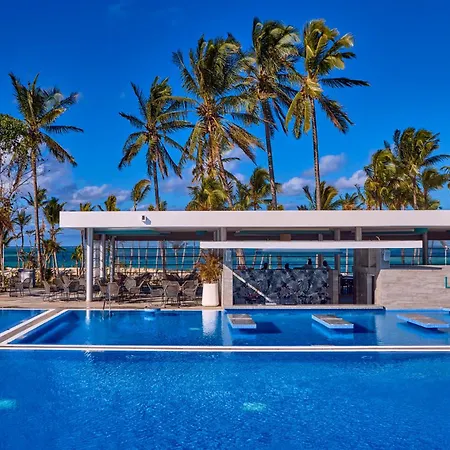 Hotel-Riu-Turquoise-Le-Morne-Exterior