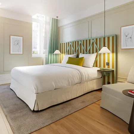 Hotel-Le-Clos-Huguerie-Bordeaux-Centre-Ex-Maison-Du-Lierre-Room