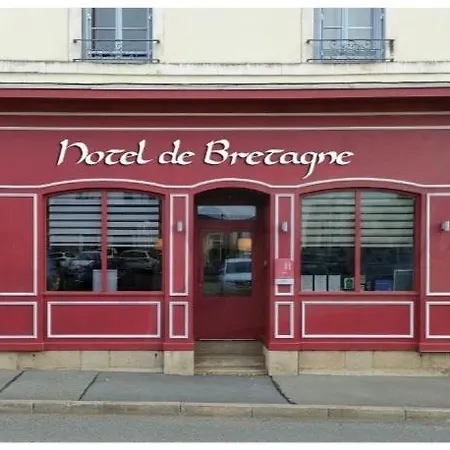 Hotel-De-Bretagne-Anciennement-Queen-Serenity-Hotel-Redon-Exterior