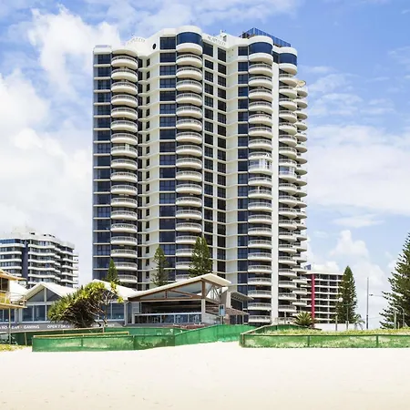 Breakfree-Acapulco-Aparthotel-Gold-Coast-Exterior