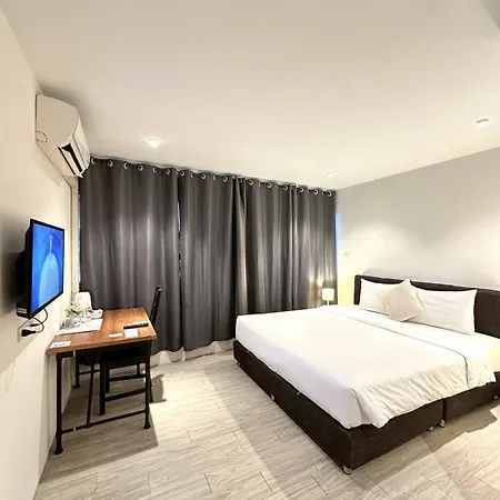 Studio-F-Sukhumvit-Bangkok-Room
