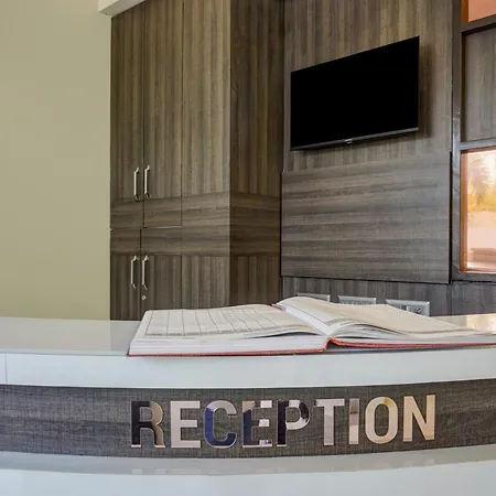 Super-Townhouse-Poona-Royal-Hotel-Facilities