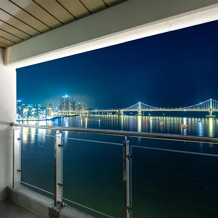 Elmomento-Gwangan-Hotel-Busan-Macro-Details