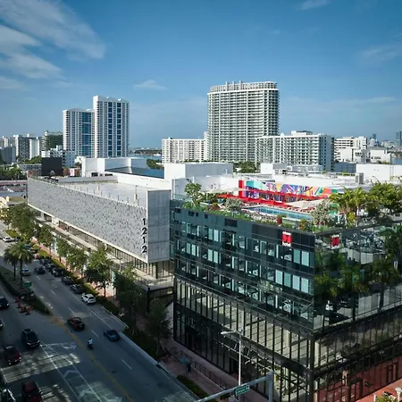 Citizenm-Miami-South-Beach-Miami-Beach-Exterior