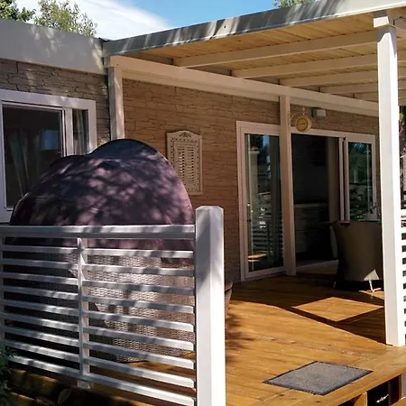 Mobile-Homes-Danijela-In-Amadria-Park-Trogir-Seget-Vranjica-Amenities