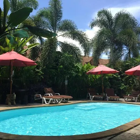 Loghome-Boutique-Chiang-Mai-Swimming-Pool