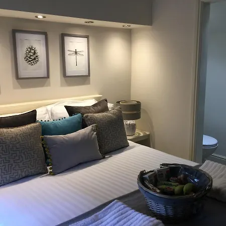 Pen-Y-Bryn-Bed-Breakfast-Conwy-Interior