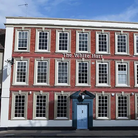 The-White-Hart-Hotel-Ampthill-Exterior