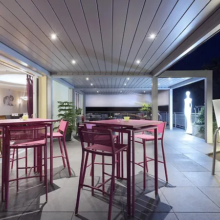 Hotel-Bellevue-Porrentruy-Interior