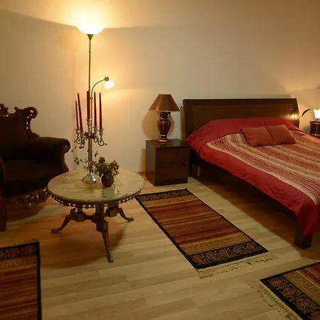 Hostel-Tuba-Pristina-Beds
