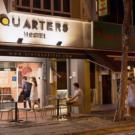 Quarters-Capsule-Hostel-Singapore-Exterior