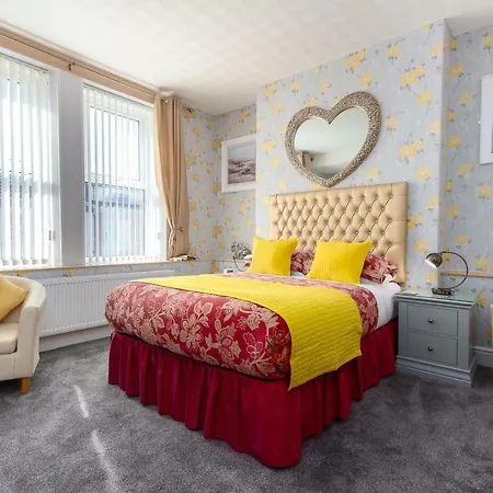Valentine-Lodge-Over-21-Adult-Couples-Only-Blackpool-Room