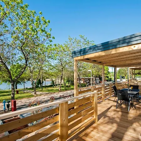 Eurocamp-Mobile-Homes-At-Campsite-Puntica-Funtana-Amenities