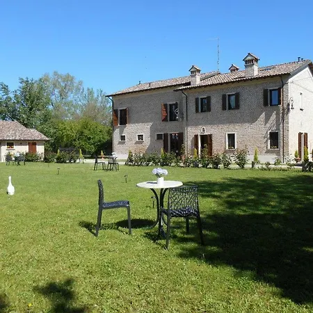 Ca-Bianca-Bed-Breakfast-Lugo-Exterior