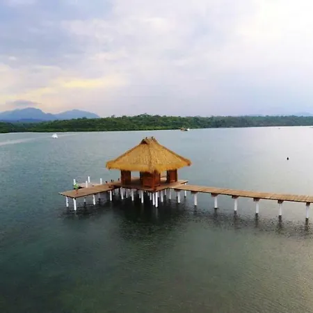 Naya-Gawana-Resort-Spa-Banyuwedang-Beach