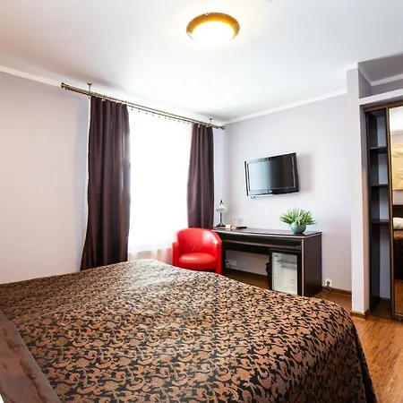 Primo-Hotel-Riga-With-Free-Parking-Room