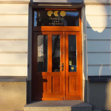 Hotel-Eco-Lowicz-Exterior