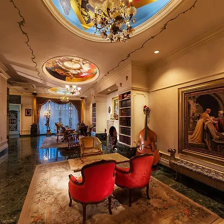 Hiroshima-Intelligent-Hotel-Stadium-Mae-Interior